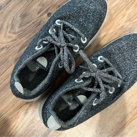 Allbirds Women's Wool Runners Sneakers - Picture 9 of 15